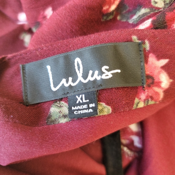 (Lulu's) Burgundy Floral Shift Dress - Picture 3 of 3